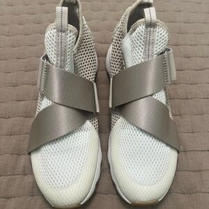 Women’s Sorel Tennis Shoes